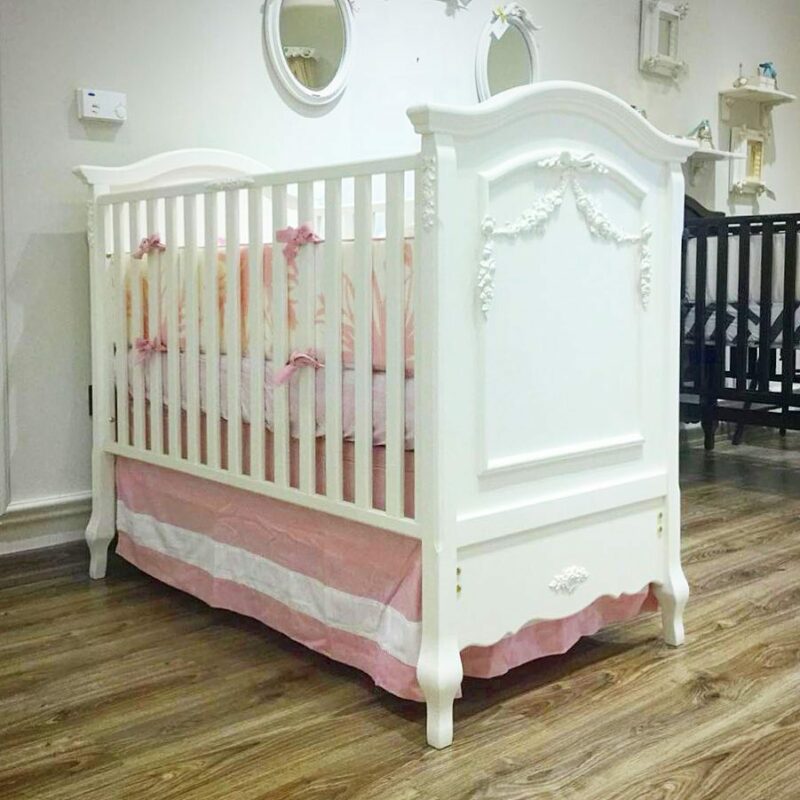 French Panel Crib ( Antico White Finish ) Default Title